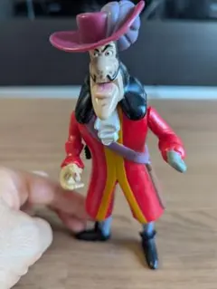ディズニー ピーターパン ティンカーベル フック船長 フィギュア
