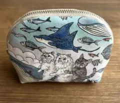 おとぎの国の猫と仲間たち　 ミニラウンドポーチ