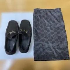 グッチ　ローファー　革靴
