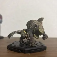 【箱無し】カプコンフィギュアビルダー ガランゴルム