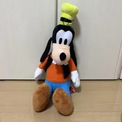 ディズニーストア グーフィー スーパービッグぬいぐるみ - メルカリ