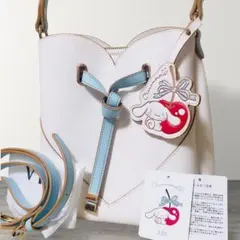 新品タグ付 VIS×シナモロール 限定ハートカットバッグ ミニ - メルカリ