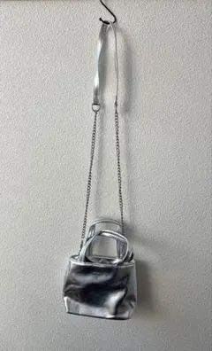 最終値下げ‼️シルバー ミニショルダーバッグ チェーンストラップ