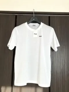 FILA ホワイト Tシャツ新品未使用品⭐︎