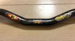 EASTON MONKEY LITE DH カーボン ライザーバー 25.4のサムネイル