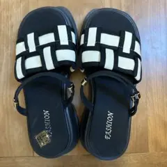 サンダル