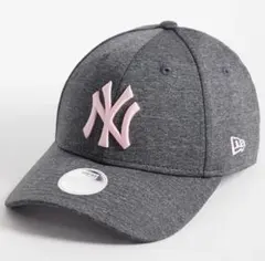 ニューエラ WEGOコラボ ブラック ピンクラインストーンキャップ NEWERA