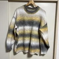 グラデーションニット