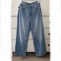 H&M ハイウエスト ワイド デニム ジーンズ 38のサムネイル