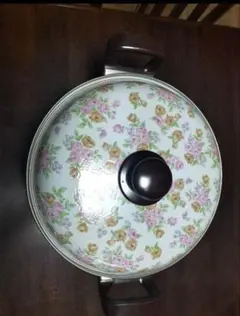 【美品】ハチウエア ホーロー 昭和レトロ 両手鍋 日本製 和風 アンティーク 木 美品】ハチウエア ホーロー 昭和レトロ 両手鍋 日本製 和風