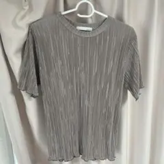 プリーツ加工 半袖　トップスのサムネイル