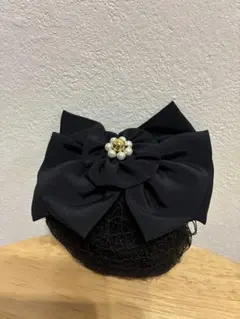 黒いリボンのバレッタ パール装飾