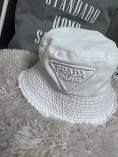 2026年最新】PRADA カラー：ホワイト系 レディース バケットハットの