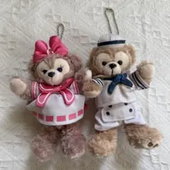 ダッフィーとシェリーメイ　ぬいぐるみバッジ　ディズニー