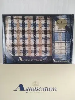 aquascutum羽毛掛布団！ 未使用♡洗える！アクアスキュータム 羽毛肌掛けふとん 150×210 - メルカリ