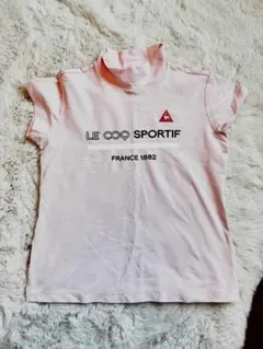 LE COQ SPORTIF ピンクハイネックシャツ