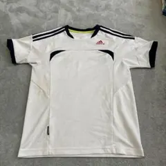adidas ホワイト シャツ 速乾素材⭐︎サッカーなどのスポーツに