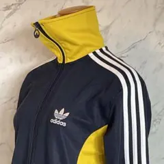 【美品】アディダス ジャージ レディースＳサイズ adidasトラックジャケット