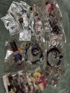 G4U アクリルスタンド まとめ売り - メルカリ