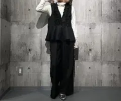 エイミーロウ　ストライプフリルジレ×パンツ セットアップ