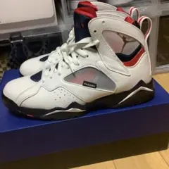(PSG) × Nike Air Jordan 7 Retro "White"のサムネイル