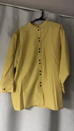 VANNIE U スリットシャツのサムネイル