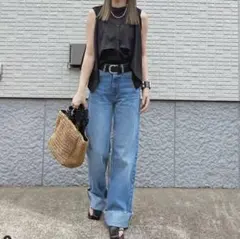 M デニム　ハイウエスト　デニム　ワイドパンツ　フランジ　脚長効果 細見え 韓国