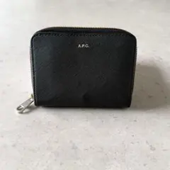 アーペーセー A.P.C. 二つ折り財布 コンパクト ラウンドファスナー 黒★のサムネイル
