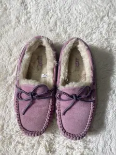 UGG モカシン　スリッポン