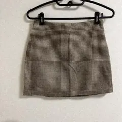 ハウンドトゥース柄ミニスカート
