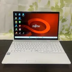 コスパ◎富士通 LIFEBOOK✨SSD240GB☆メモリ8GB☆Core i3