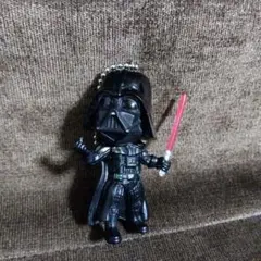 STAR WARSプラプラマスコットガチャ　ガチャガチャ　ダース・ベイダー