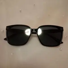 niko and ... ブラック スクエアサングラス