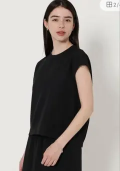 黒トップス⭐︎UNITED ARROWS BY DAISUKE OBANA⭐︎のサムネイル