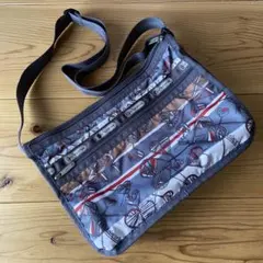 LeSportsac レスポートサック ハート総柄ショルダーバッグ