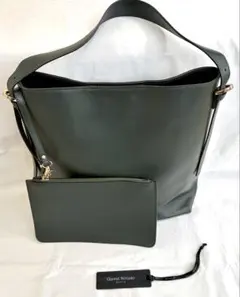 GIANNI NOTARO レザーワンハンドルバッグ 深緑　通勤 学校行事にも