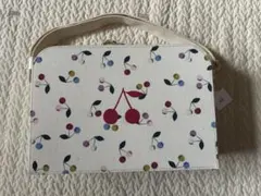 bonpoint チェリー柄キャンバスバッグ
