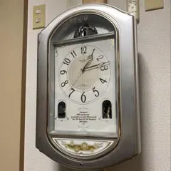 完動品]スモールワールドティアラ からくり時計 4MN427RH19 リズム
