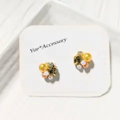 D-85　ハンドメイド☆ビジューピアス／イヤリング