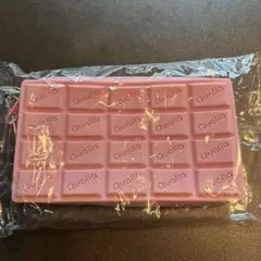 Qualia ストロベリーチョコレート型 ポーチ ピンクのサムネイル