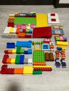 たのしいアンパンマンタウンバケツ+おおきなパン工場とすてきなおうちブロックバケツ