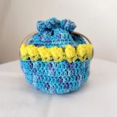 ハンドメイド 編み物 かぎ針編み チューリップ模様のミニ巾着