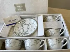 【未使用品】NARUMI 花柄×グリーン カップ &ソーサー5客セット