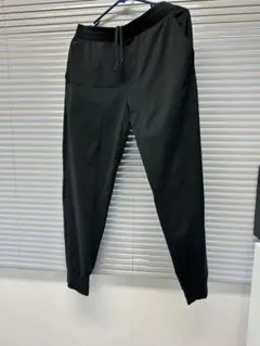 ブラック ジョガーパンツ Mサイズ