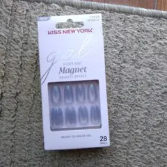 KISS NEW YORK Gel Fantasy Magnet 28枚のサムネイル