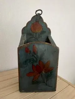 ヴィンテージポスト　壁掛け 収納ボックス 小物入れ　手描き 花柄 木製