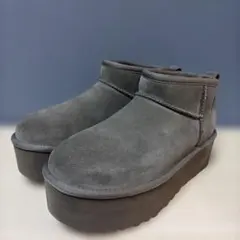 UGG クラシックウルトラミニプラットフォーム24cm