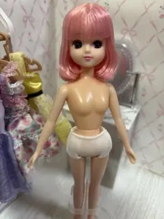 Item thumbnail for item 42dc8f7f-6eb6-474e-8dfc-27d4cc9750fb