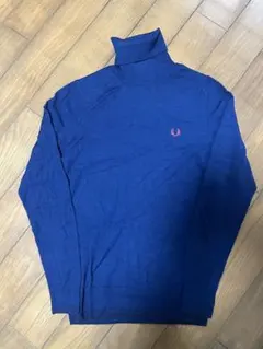 ■ Fred Perry フレッドペリー　モックネック　ニット　ワンポイントロゴ