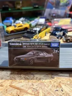 トミカ プレミアム NISSAN SKYLINE GT-R (BNR32)